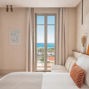 Liautaud Rooftop Hotel Cassis