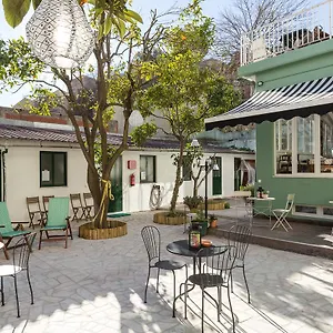 Lxroller Guest house Lisbon